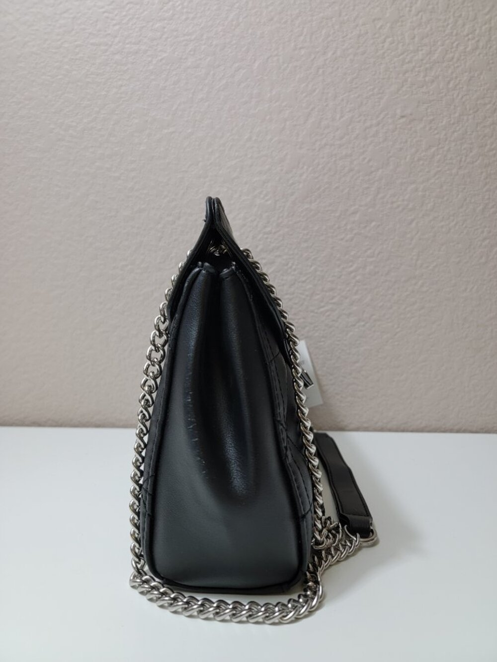 NWT Nine West Tirrana Black Quilted Chain Shoulder Bag Flap Crossbody Purse - Picture 6 of 12